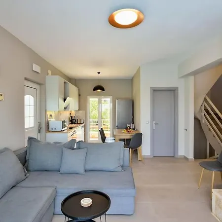 Elma's Villa: A Peaceful, Family-friendly Place Villa