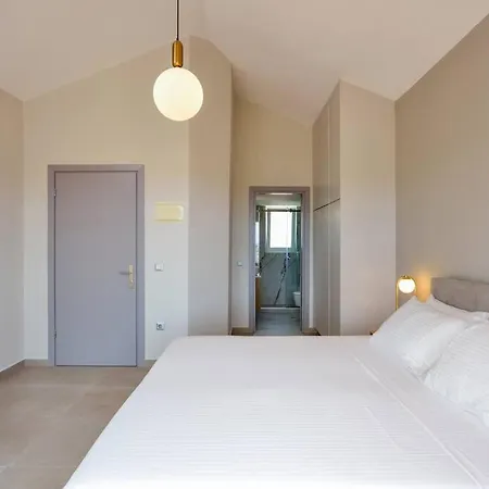 Elma's Villa: A Peaceful, Family-friendly Place Villa *