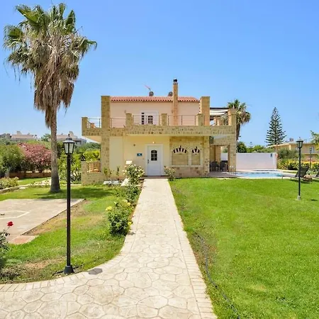 Elma's Villa: A Peaceful, Family-friendly Place *