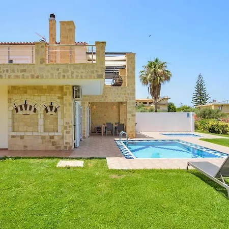 Villa Elma's Villa: A Peaceful, Family-friendly Place